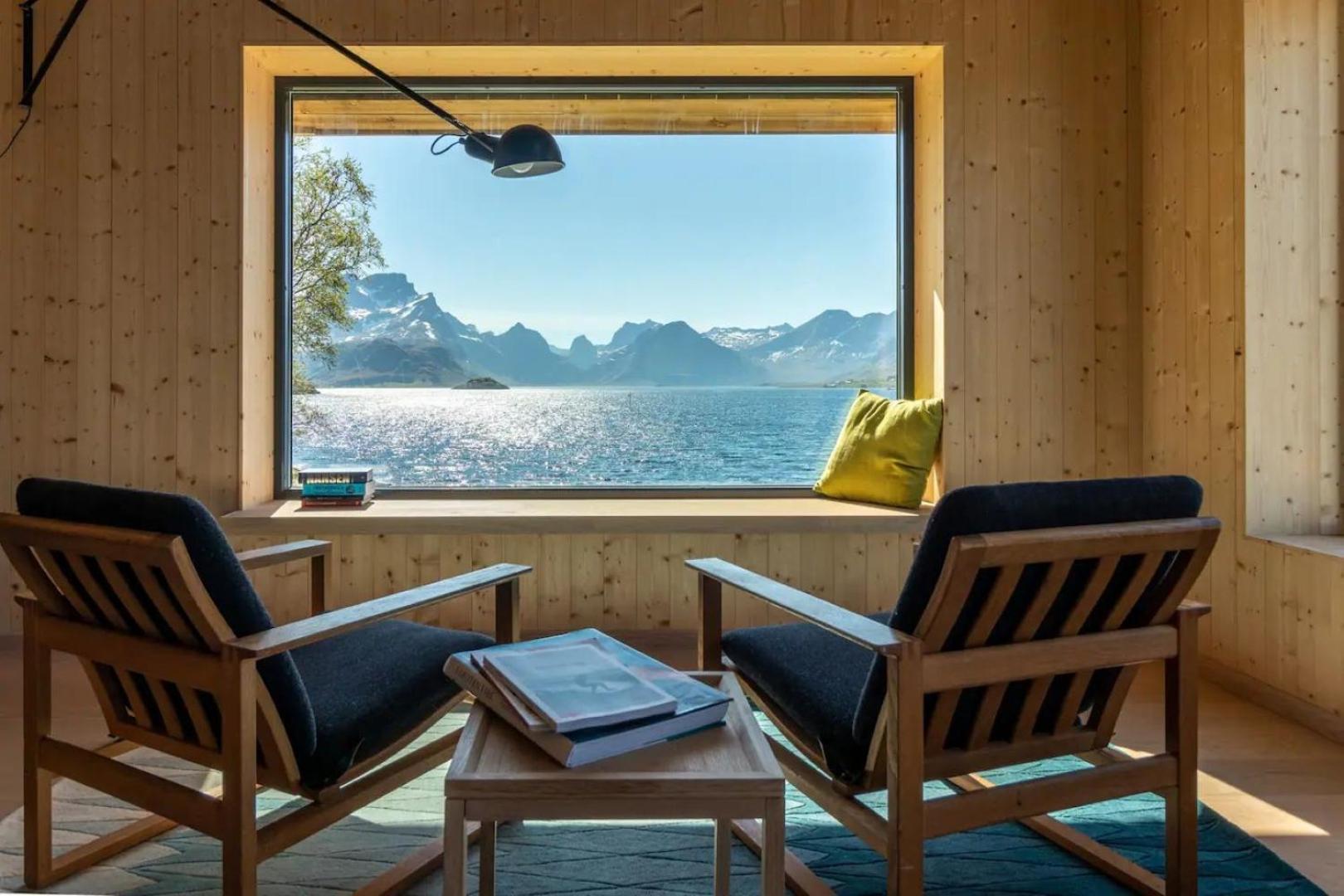 Minkfarmen, Spacious Seaside Cabin With Scenic View Ramberg Exteriör bild